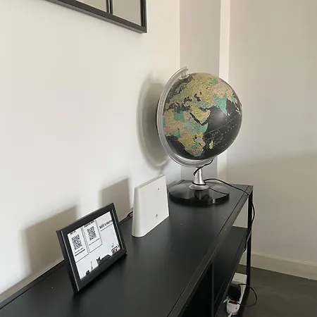 Milli's Apartment *